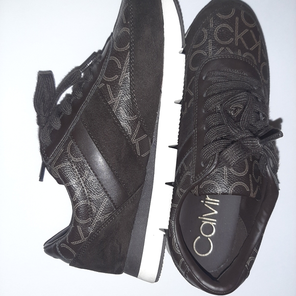 Calvin Klein Sneakers - Picture 3 of 3